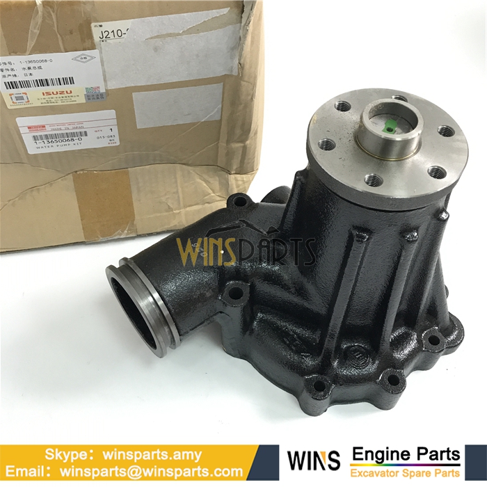 1-13650068-1 1136500681 ISUZU 6SD1 ENGINE WATER PUMP ASM