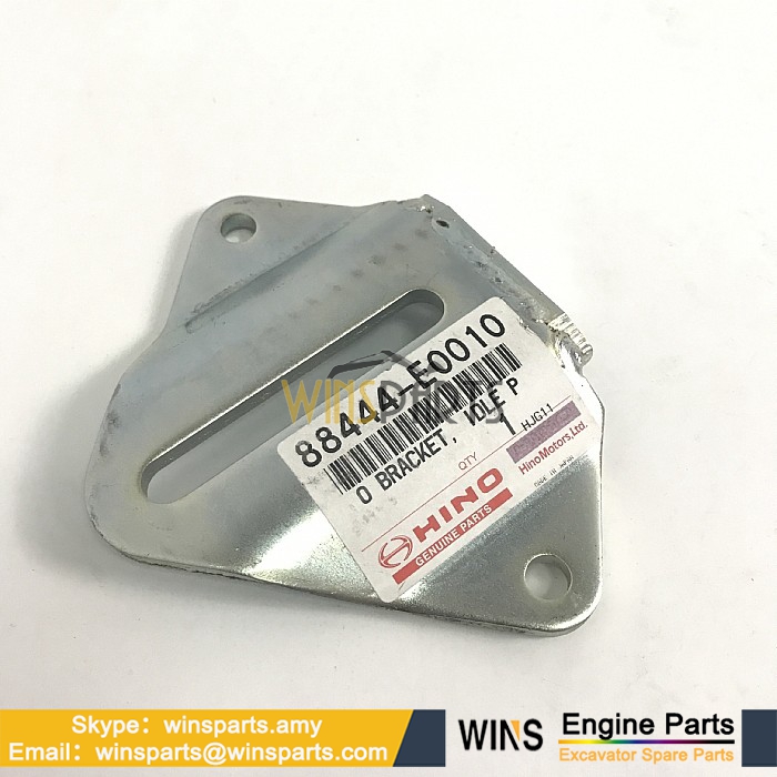 88444-E0010 VH88444E0010 HINO J08E Idle Pulley BRACKET Kobelco