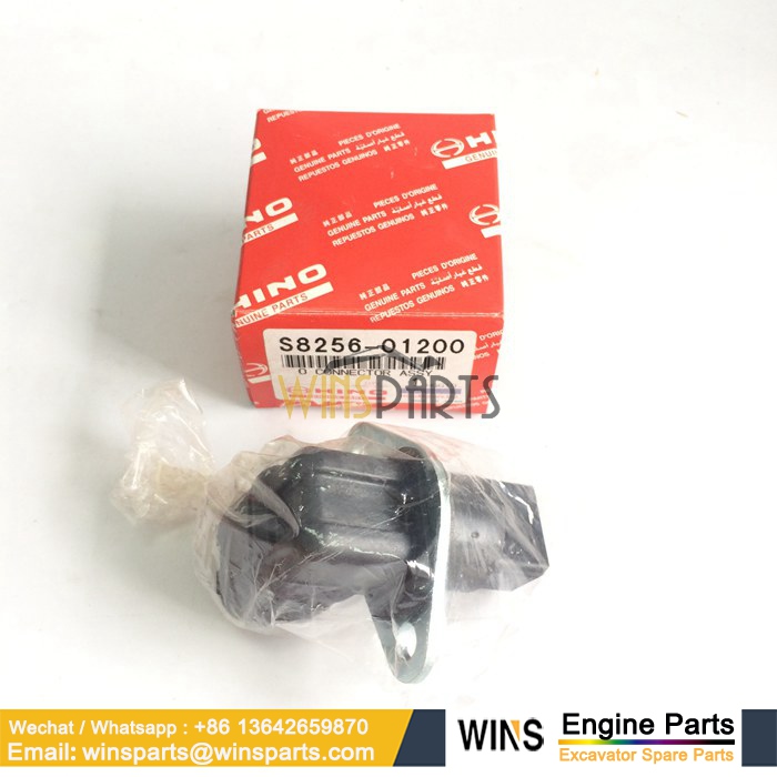 82560-1200A S8256-01200 825601200A HINO ENGINE ELEC CONNECTOR New Holland Kobelco