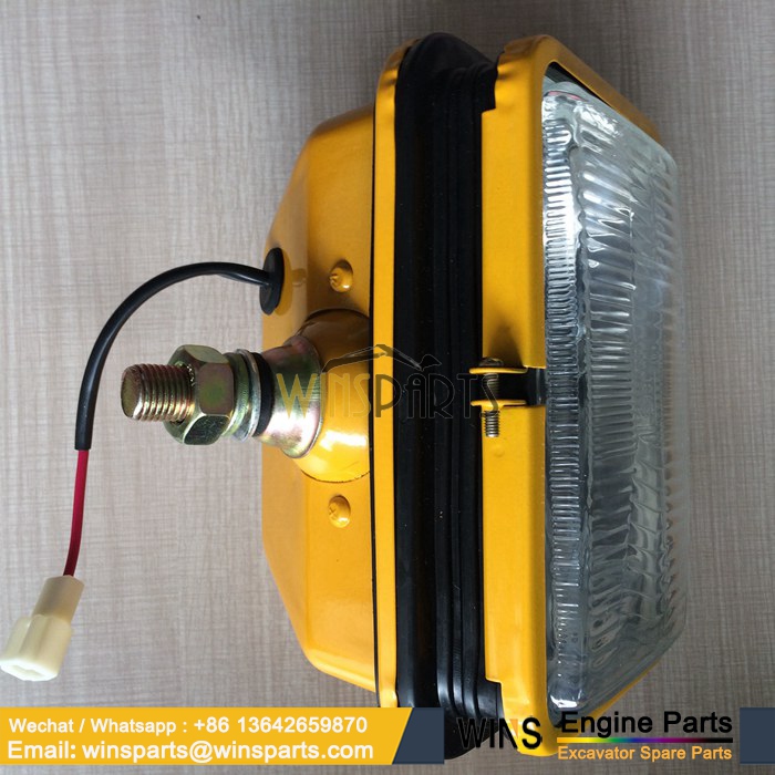 YW80S00001F1 2456R442F1 WORKING LIGHT LAMP ASSY KOBELCO 2456R229F4 2456U74F1 2456U74F2 2456U74F3 72950095 72955226 77259659 77284045 YN80S00012F1 (2)