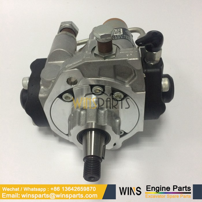 VH22100E0031 Diesel Fuel Injection Pump KOBELCO