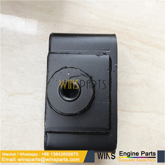 4628977 4628983 ISUZU 6WG1 ENGINE RUBBER CUSHION Hitachi ZX500LC-3F ZX520LCH-3 ZX520LCH-3F ZX520LCR-3 ZX520LCR-3F