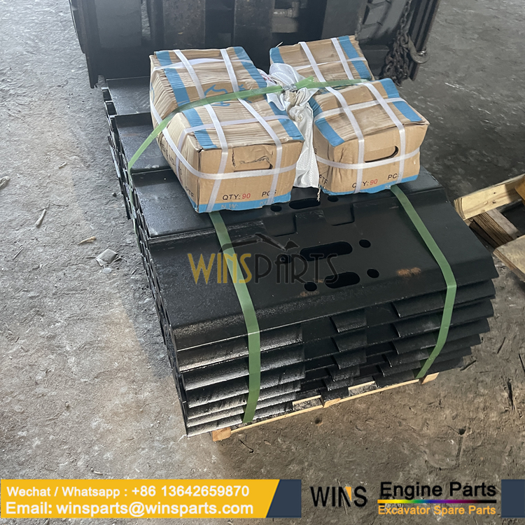 KOBELCO TRACK LINK SHOE ASSY 2424J376 2424J377 LQ62D00007F1 47405557 47796348 47798754 LQ60D00071P4 TRACK SHOE
