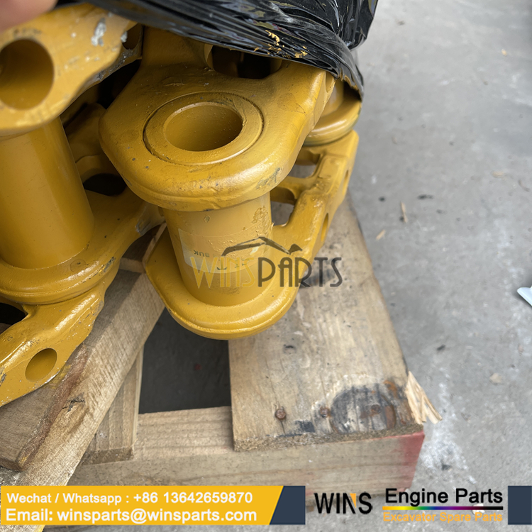 LQ60D00021F1 LQ62D00009F2 LQ62D00009F1 LQ62D00015F1 TRACK LINK SHOE ASSY New Holland LQ60D00029F5 LQ60D00022F1 LQ60D00022F2 SHOE ASSY