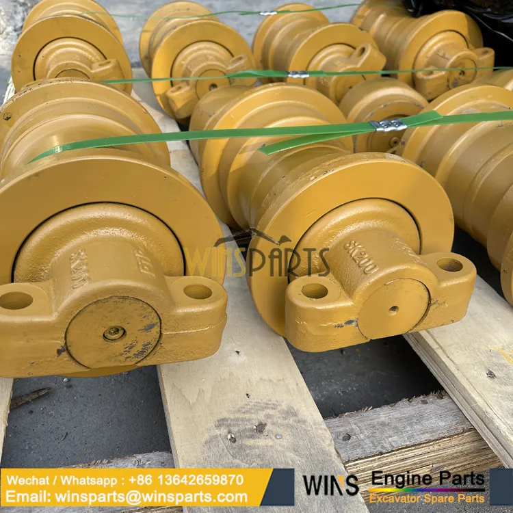 LQ64D00034F2 LQ64D00029F1 KOBELCO TRACK ROLLER LC64D00020P1 New Holland TRACK ROLLER 72208802 72212081