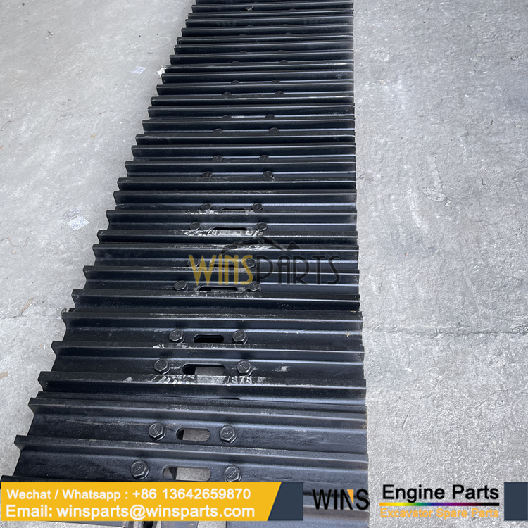 208-32-01012 TRACK SHOE ASS'Y 208-32-01011 208-32-01010 208-32-11160