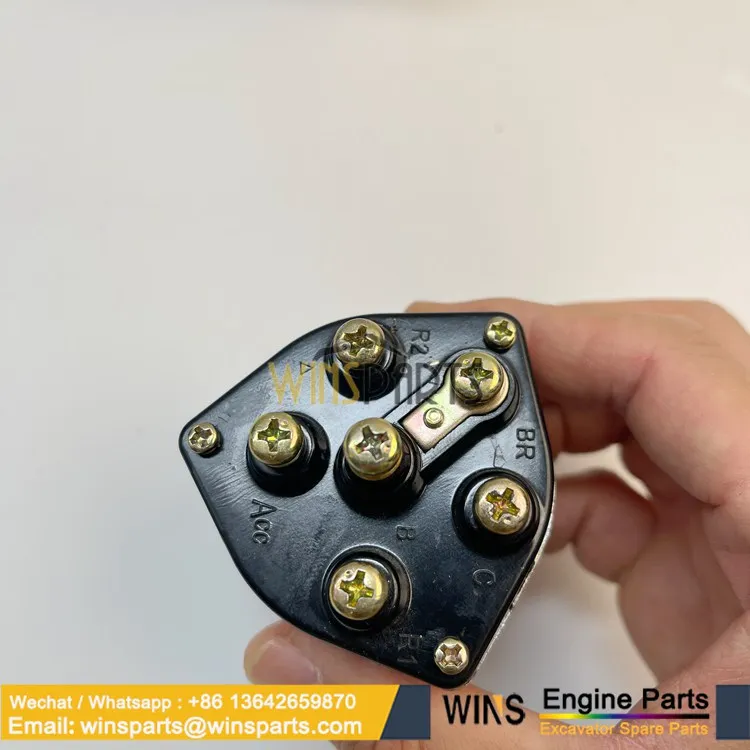 8-94402500-0 Isuzu Engine Starter Switch